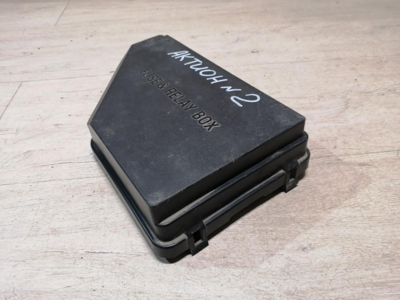 Actyon №2 блок предохранителей капота