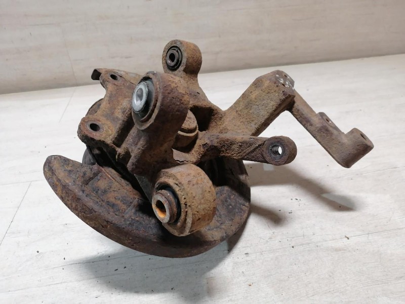 Actyon №2 кулак задний левый