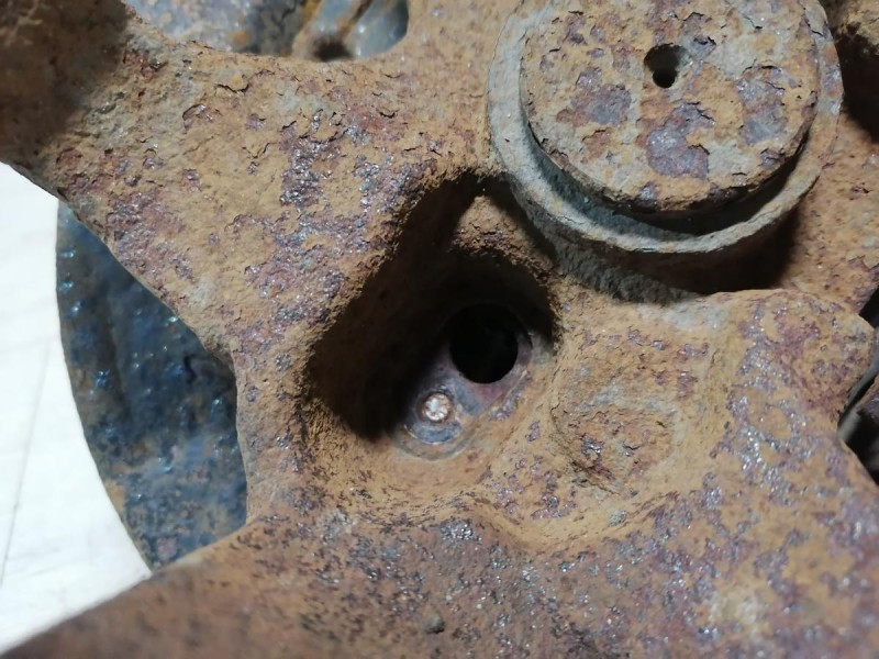 Actyon №2 кулак задний правый