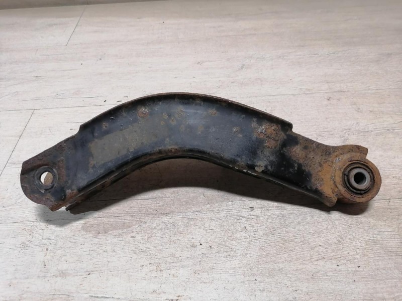 Actyon №2 рычаг задний верхний кривой правый