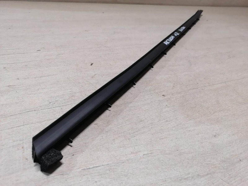 Actyon №2 бархотка внутренняя задняя левая