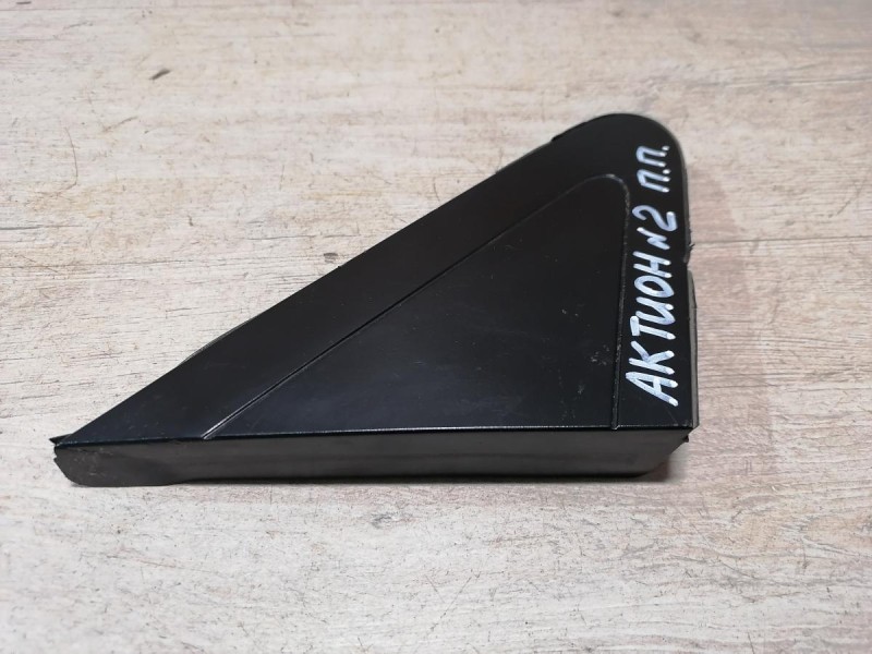 Actyon №2 накладка крыла передняя правая уголок