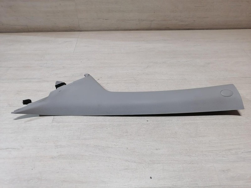 Actyon №2 обшивка передней стойки верхняя левая