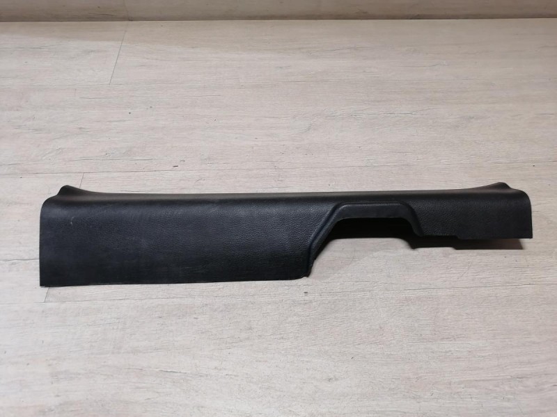 Actyon №2 обшивка порога передняя правая