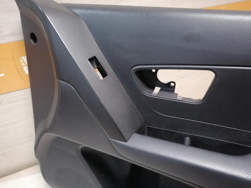 Actyon №2 обшивка двери передняя правая