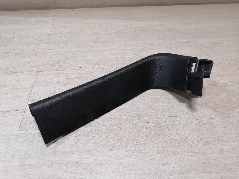 Actyon №2 обшивка крышки багажника правая