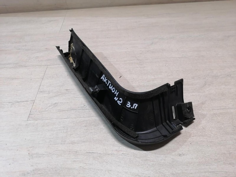 Actyon №2 обшивка крышки багажника правая