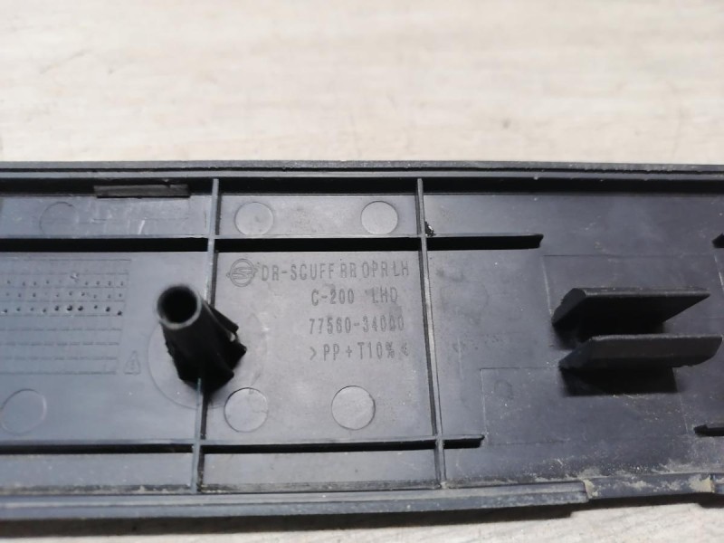 Actyon №2 накладка порога внутренняя задняя левая