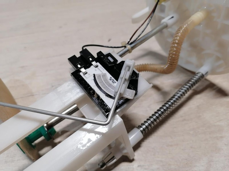 Actyon №2 датчик уровня топлива