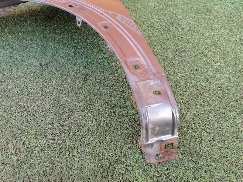 Actyon №2 крыло переднее левое деф