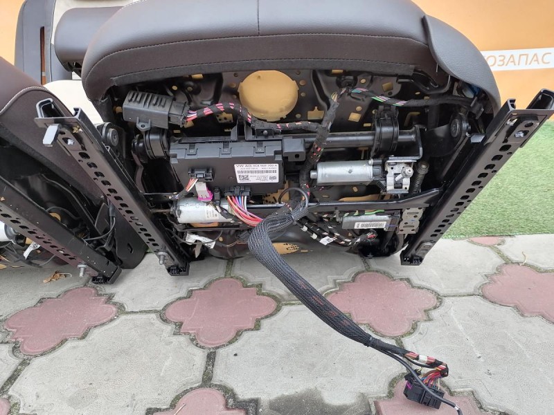 Passat B7 сиденье переднее заднее кожа комбинированная алькантара к-кт деф