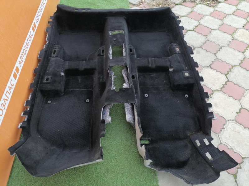 Passat B7 пол салона ковролин