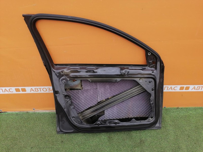 Passat B7 дверь передняя левая