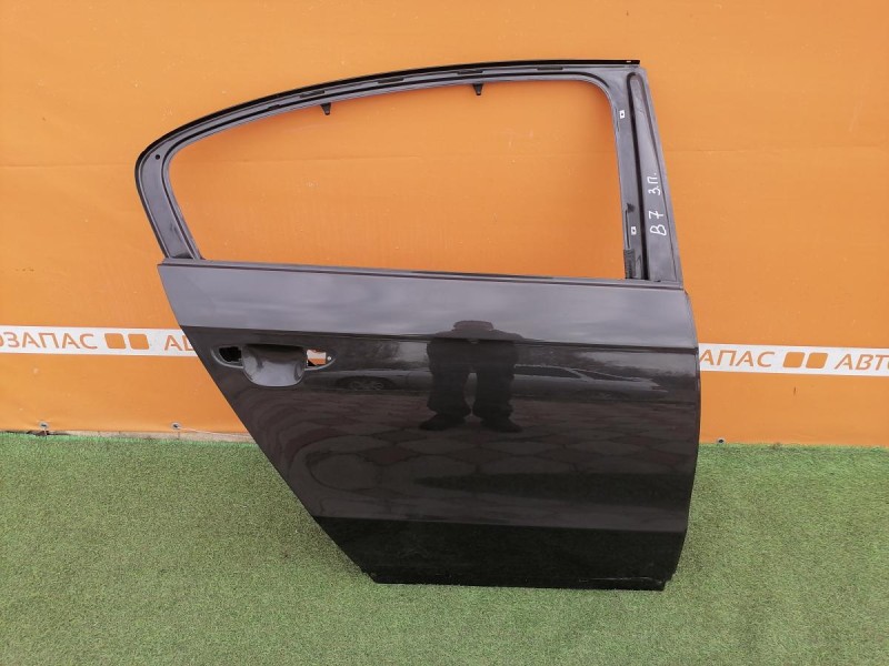 Passat B7 дверь задняя правая