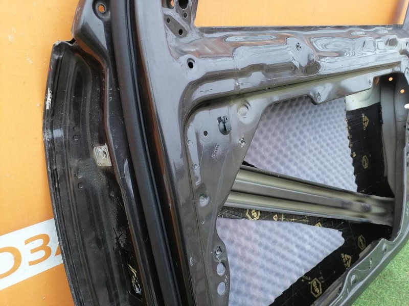 Passat B7 дверь передняя правая