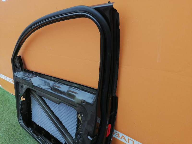 Passat B7 дверь передняя правая