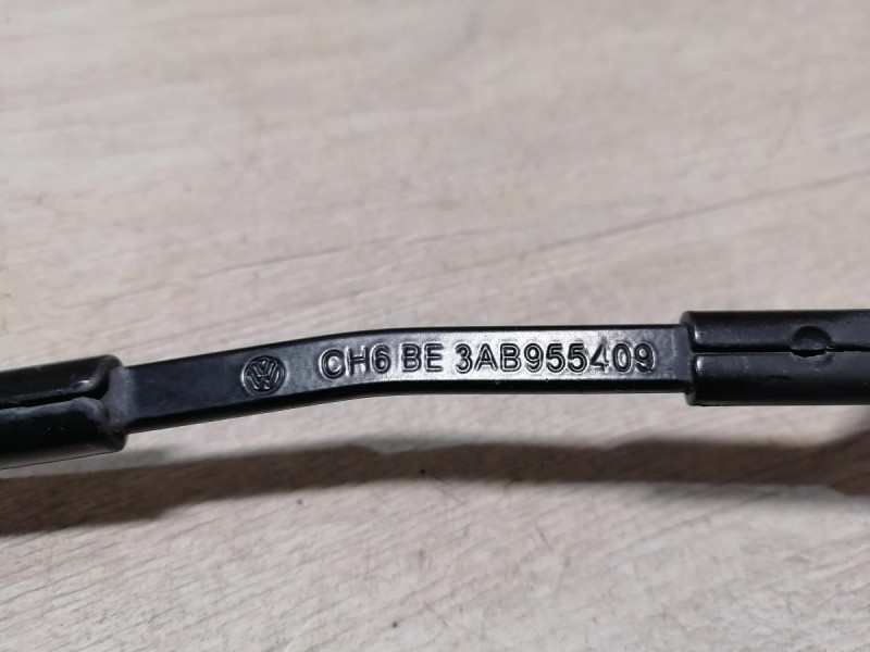 Passat B7 поводок дворника левый правый к-кт