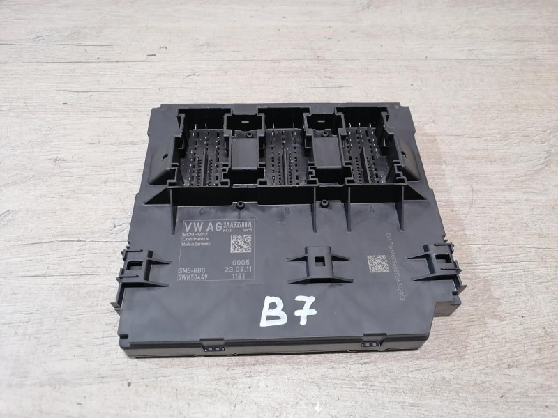 Passat B7 блок комфорта