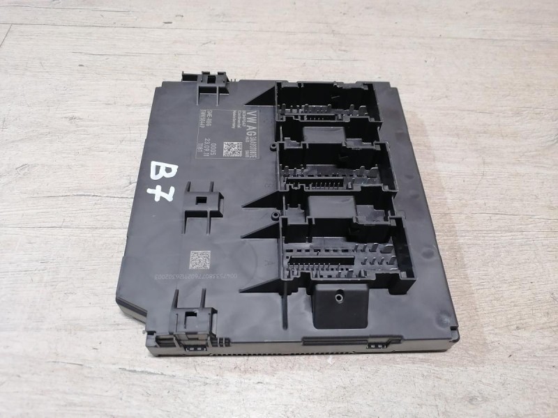 Passat B7 блок комфорта