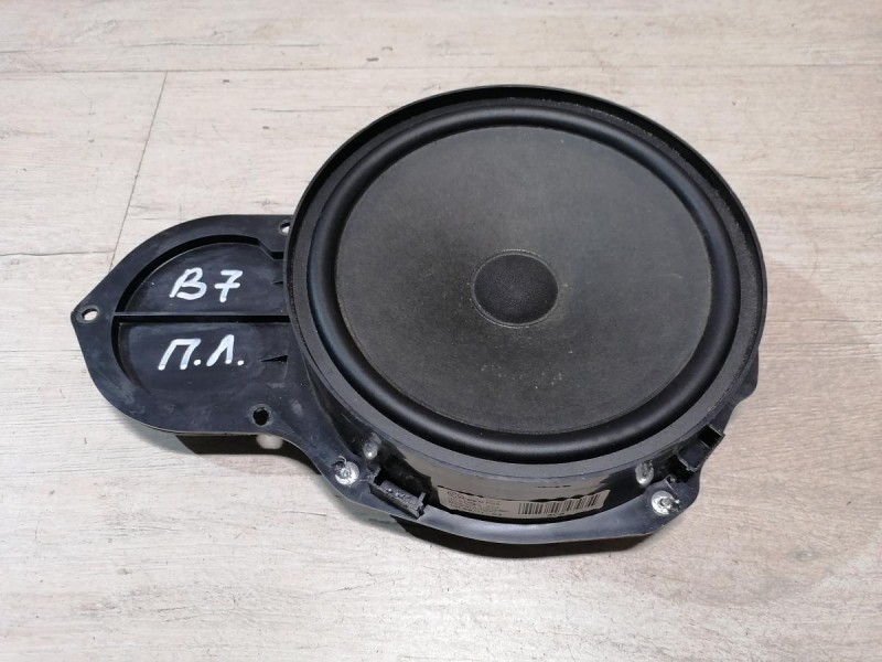 Passat B7 динамик передний
