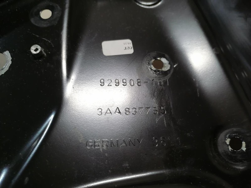 Passat B7 стеклоподъемник передний левый