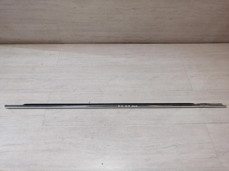 Passat B7 бархотка наружная передняя правая деф