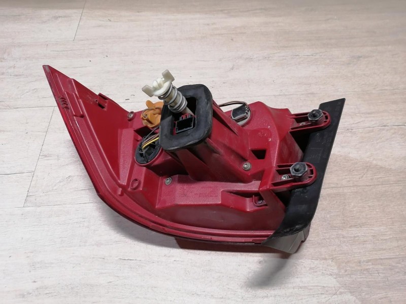 Passat B7 фонарь левый к-кт