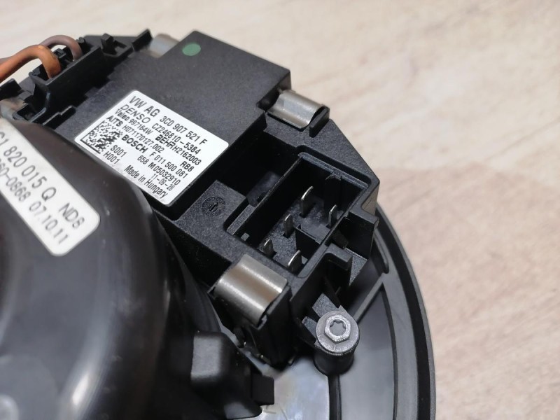 Passat B7 моторчик печки климат