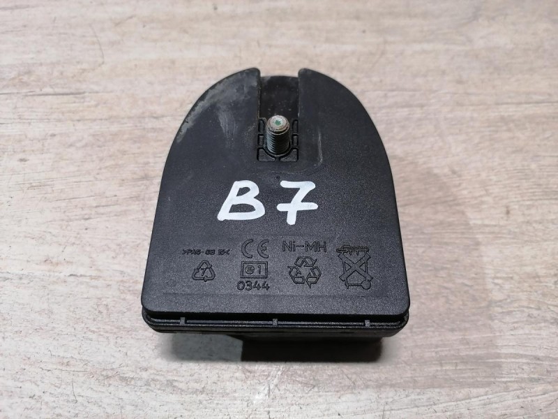 Passat B7 сигнал звуковой штатный сирена