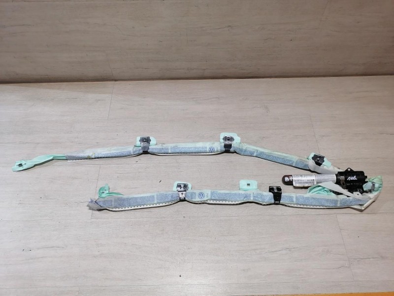 Passat B7 шторка безопасности левая