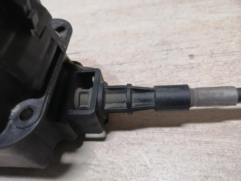 Passat B7 кулиса в сборе трос кулисы акпп вариатор