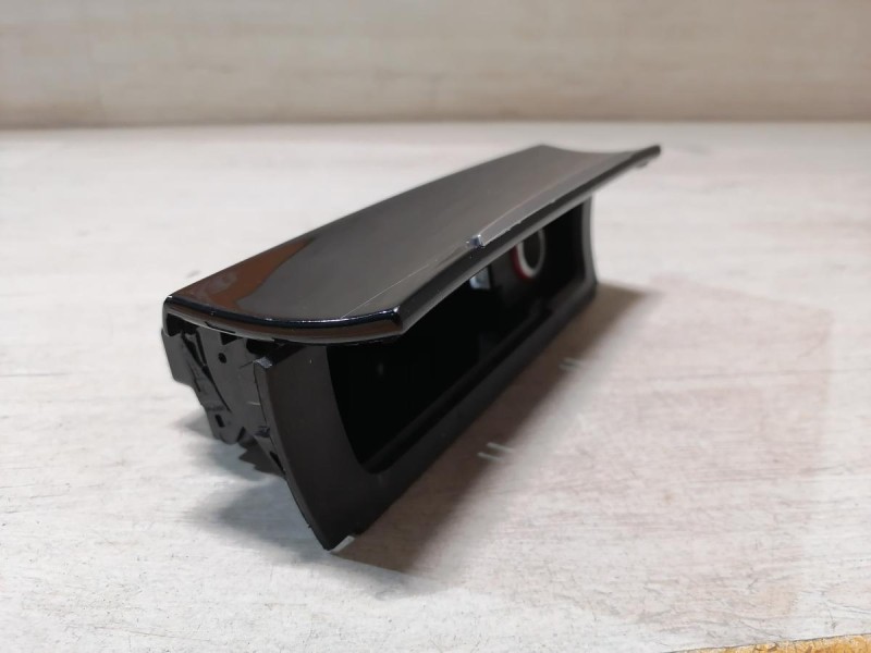 Passat B7 пепельница