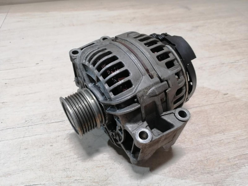 Passat B7 генератор деф