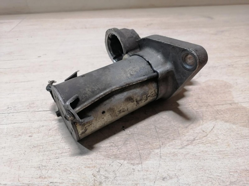 Passat B7 стартер деф