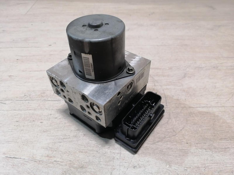 Passat B7 блок абс