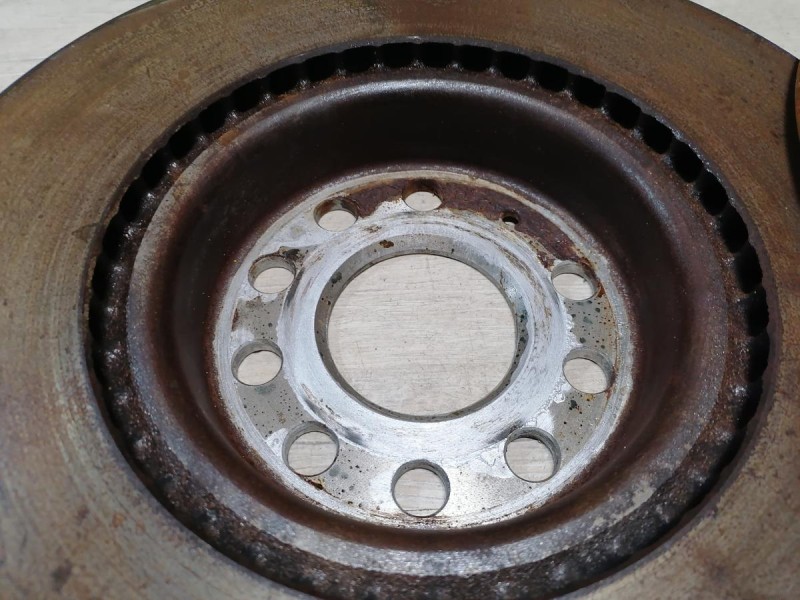 Passat B7 диск тормозной передний к-кт