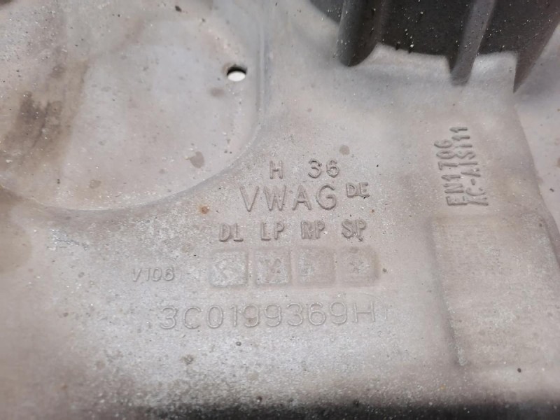 Passat B7 подрамник передний