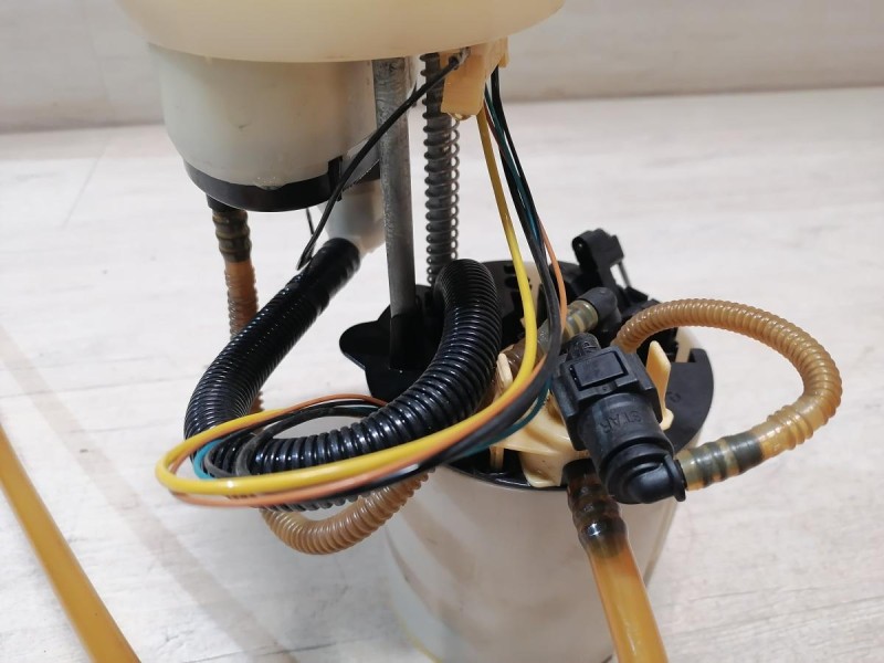 Passat B7 бензонасос