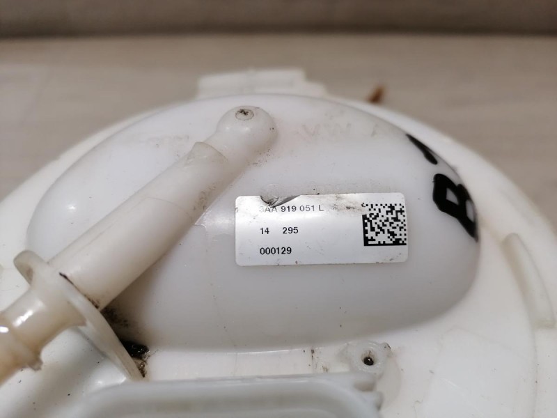 Passat B7 бензонасос