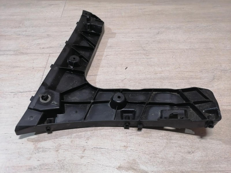 Audi A6 C7 крепление заднего бампера правое на крыло