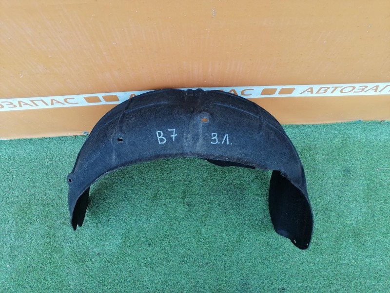 Passat B7 подкрылок задний левый