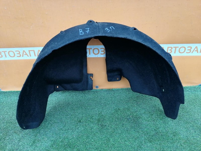 Passat B7 подкрылок задний правый деф