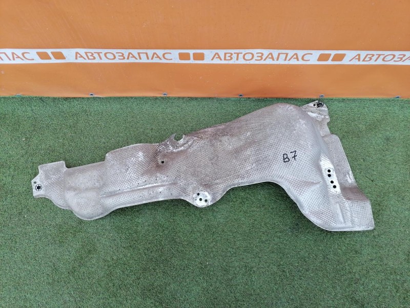 Passat B7 тепловой экран глушителя 3c0825721d деф