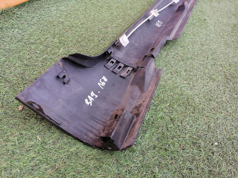 Passat B7 накладка на порог левая