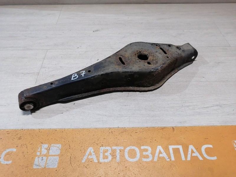 Passat B7 рычаг задний под пружину деф