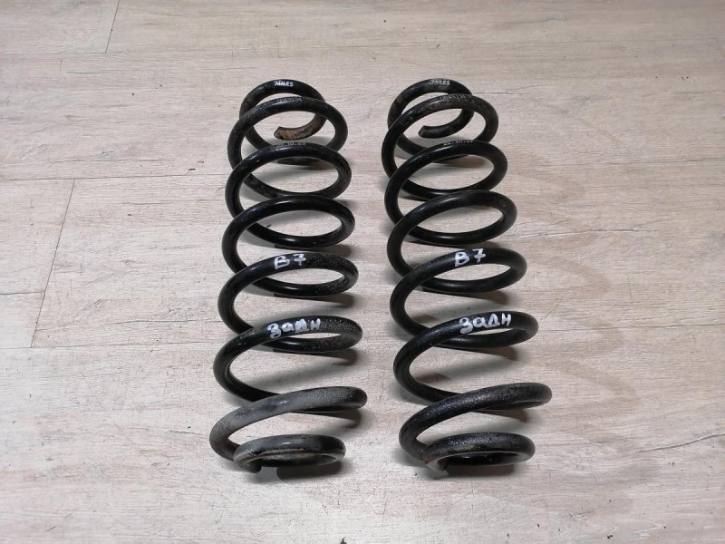Passat B7 пружина задняя к-кт не ориг