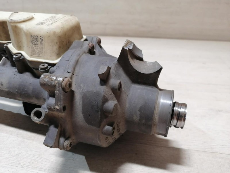 Passat B7 рейка рулевая ЭУР дефект корпуса