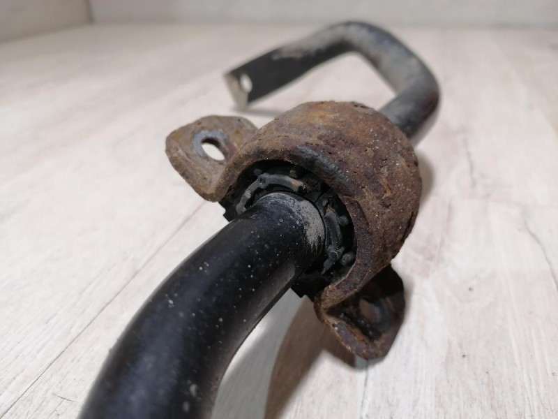 Passat B7 стабилизатор задний