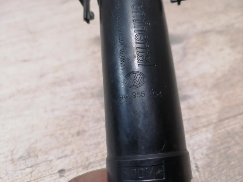 Passat B7 форсунка омывателя фар правая