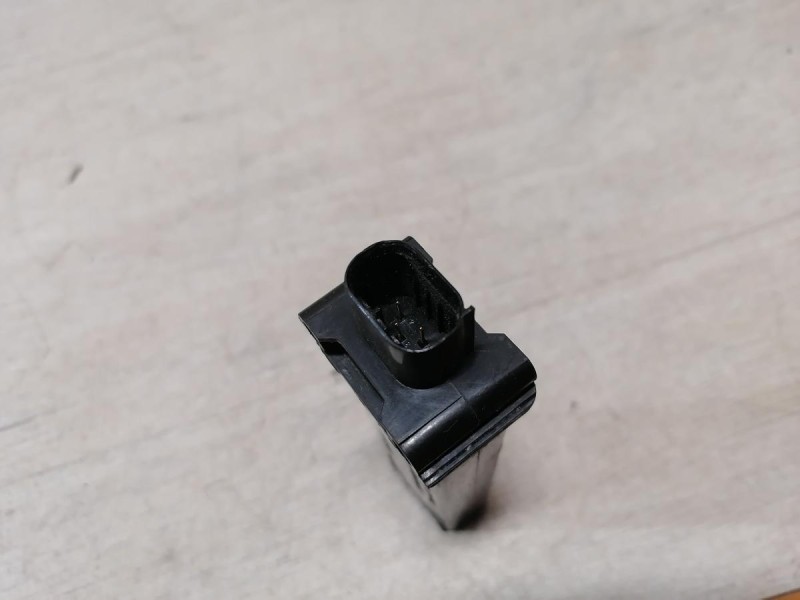 Passat B7 блок управления контролем датчиков давления в шинах